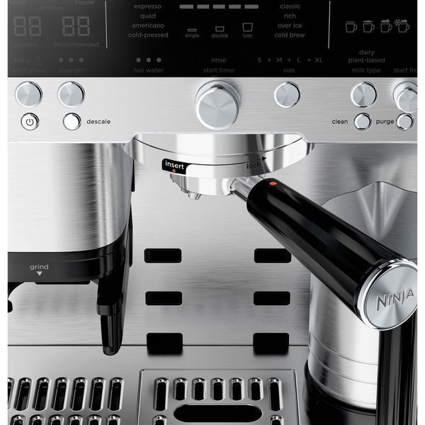 Рожковая кофеварка эспрессо NINJA Luxe Cafe Essential ES601EU