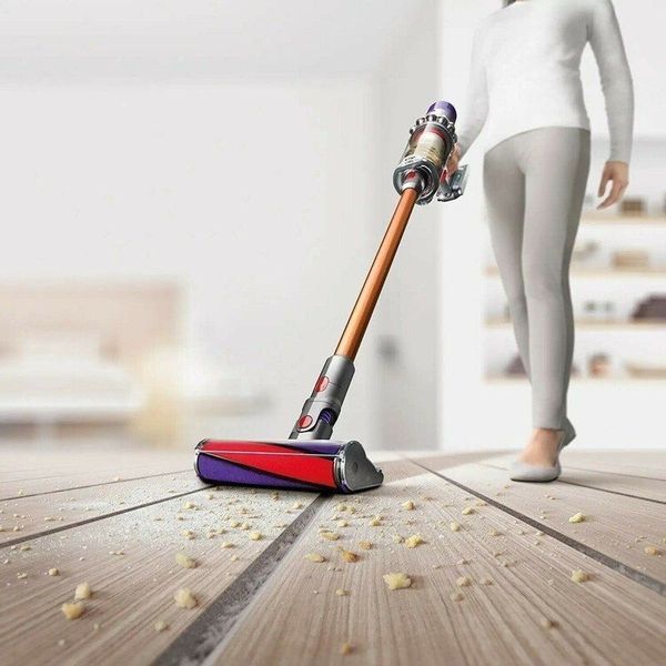 Пылесос 2в1 (вертикальный+ручной) Dyson Cyclone V10 Absolute (448883-01)