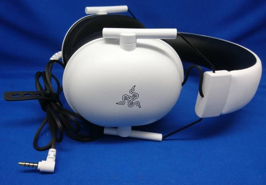 Навушники з мікрофоном Razer BlackShark V2 X White (RZ04-03240700-R3M1)4-03240700-R3M1)