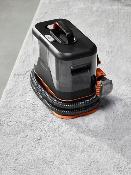 Миючий пилосос-плямовивідник Rowenta Clean It IN5011F0 black